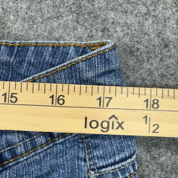 Gloria Vanderbilt Gwen Women's 18 Plus Blue Denim Jeans Straight Leg Classic Fit - Picture 6 of 10